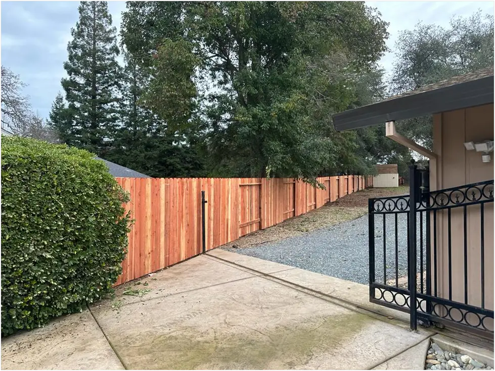 broken fence post repair Sacramento