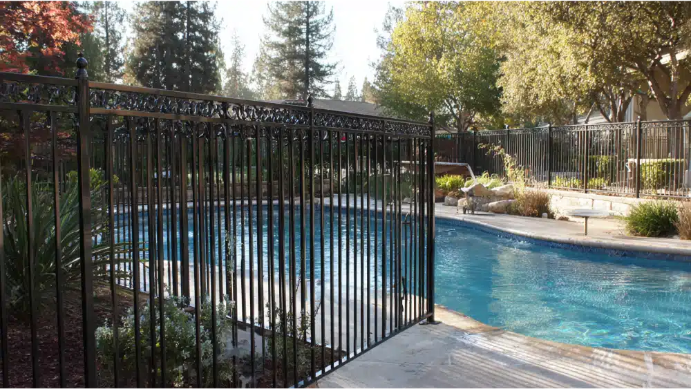 Best fences for pool