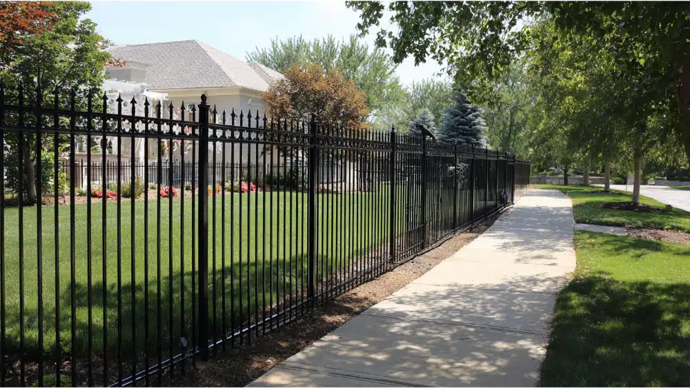 Steel fence design