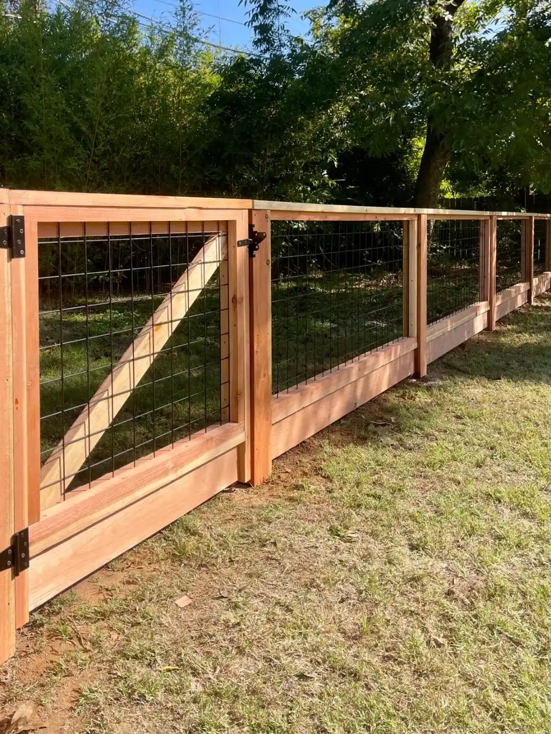 How to Maintain a Goat Fence